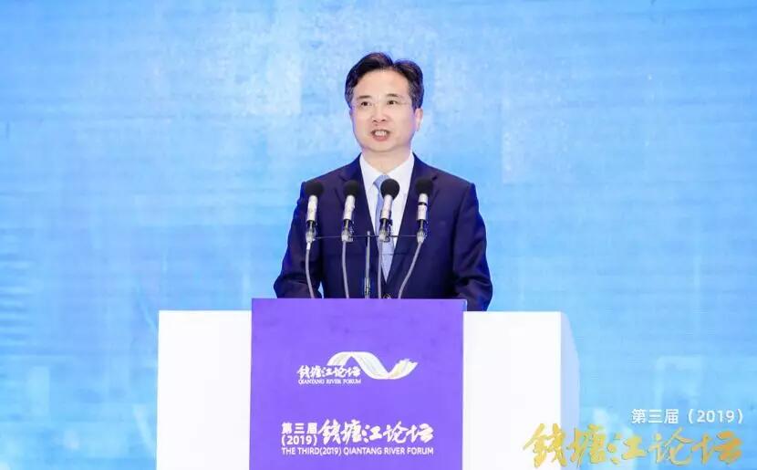 【動(dòng)態(tài)新聞】資本助力科技創(chuàng)新，推動(dòng)經(jīng)濟(jì)高質(zhì)量發(fā)展——第三屆錢塘江論壇天堂硅谷主場(chǎng)峰會(huì)在杭州舉行